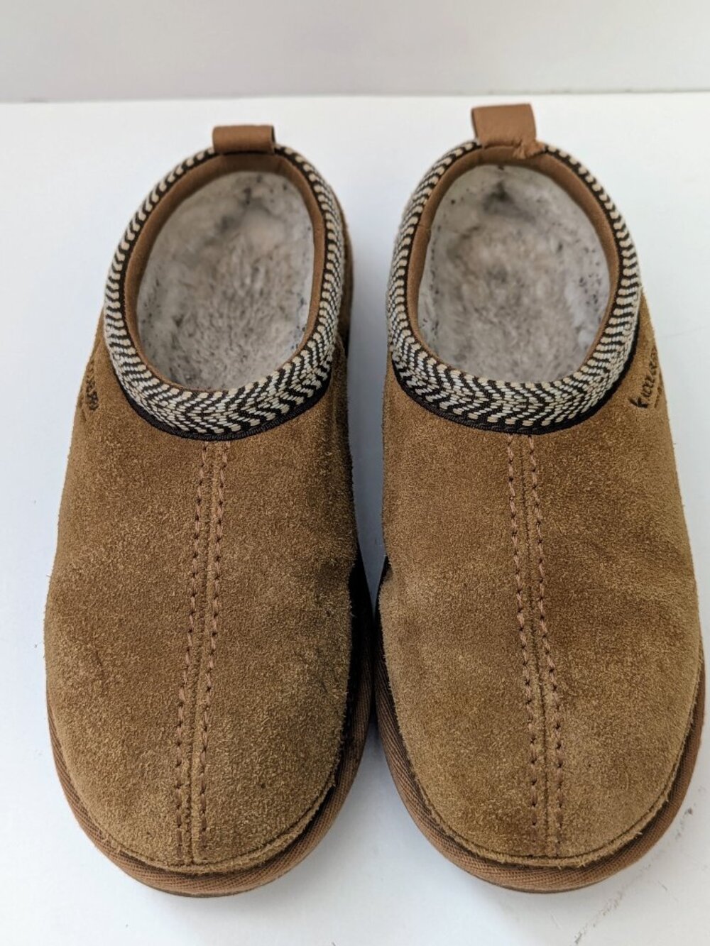 Koolaburra by UGG Burree Kids Size 5Y Chestnut Suede Slippers